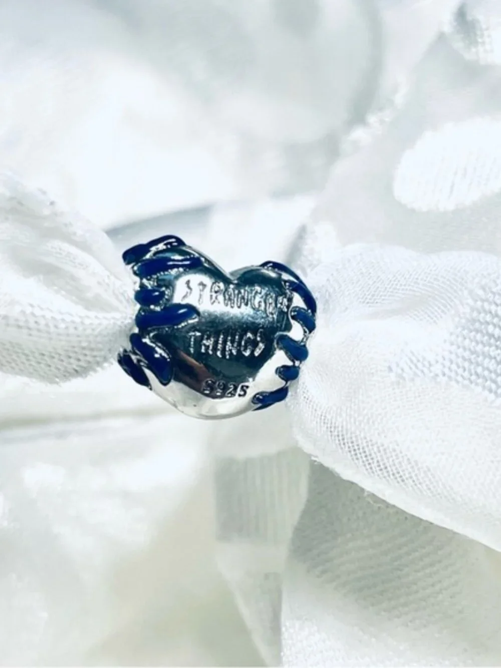 💖✨ NEW Stranger Things Glow Heart Charm – Upside Down 🌑